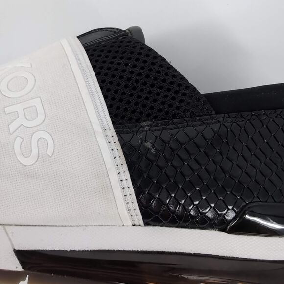 Michael Kors Women's Runway Snake Embossed Strap Sneakers - Size 9.5 -NEW NO BOX - Picture 9 of 12